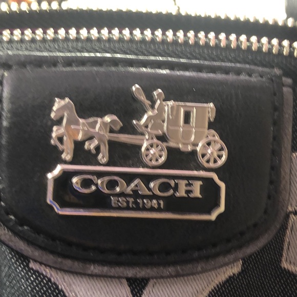 Coach handbag - Picture 8 of 16